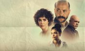 Beni Çok Sev izle