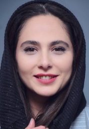 رعنا آزادی‌ور